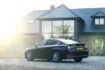 Lexus ES300h with Digital Door Monitors 2020 года (UK)